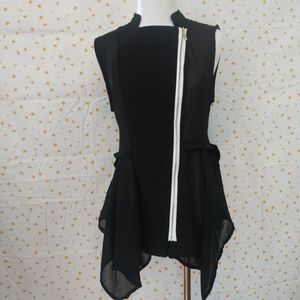 Asymmetric zipper vest women's small